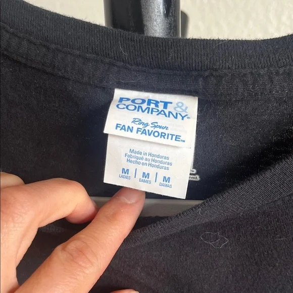 MTV black Tee with 80s Logo - Picture 3 of 5